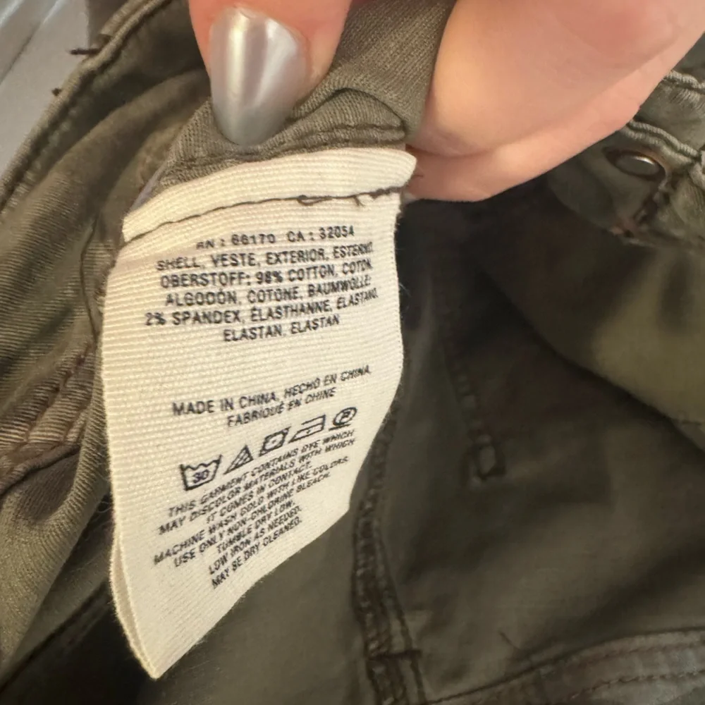 Anthropology Hei Hei Camouflage Cargo Jeans, size 28